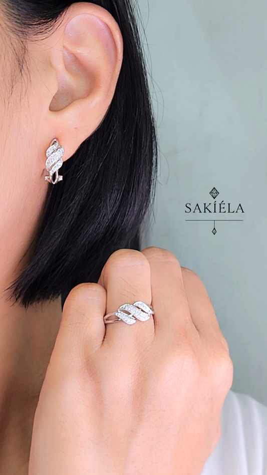 Diamond Ring & Earrings Set 11