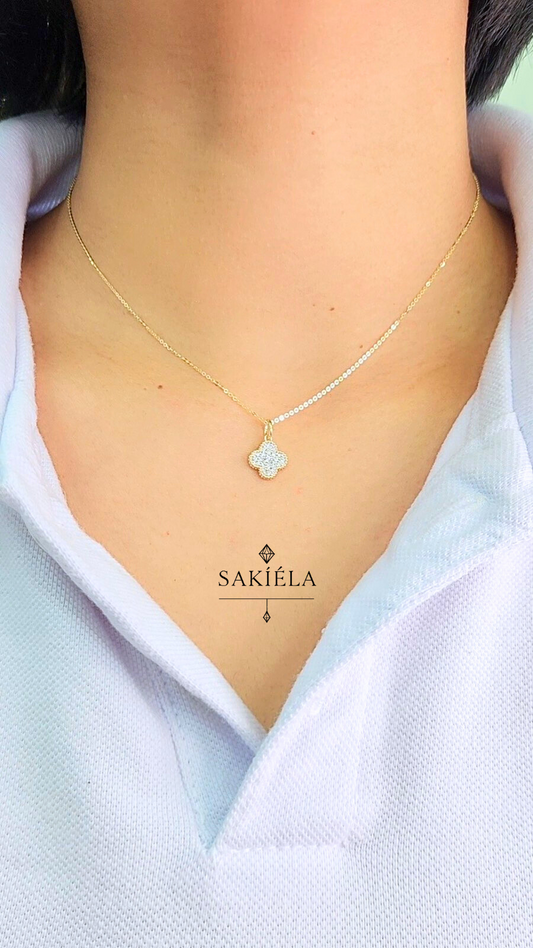 Diamond Clover Motif Necklace