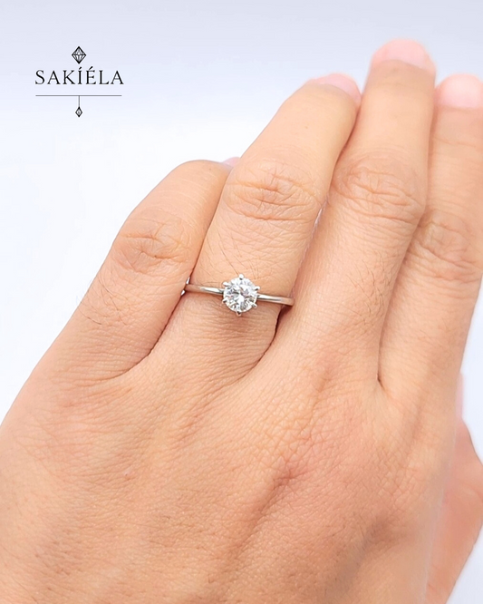 Tiffany & Co. Engangement Ring - 0.60cts