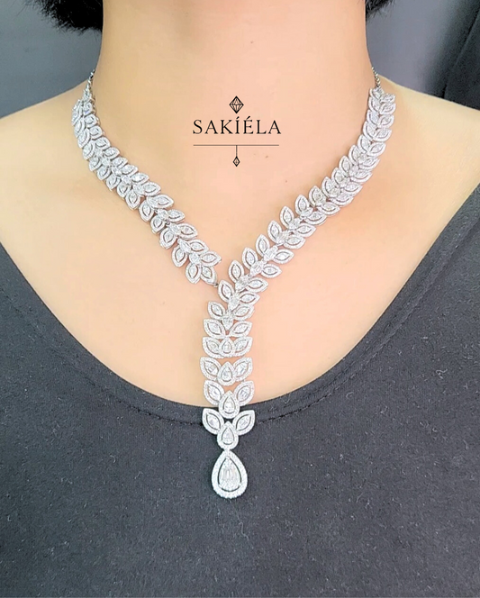 Diamond Necklace - 6.94cts