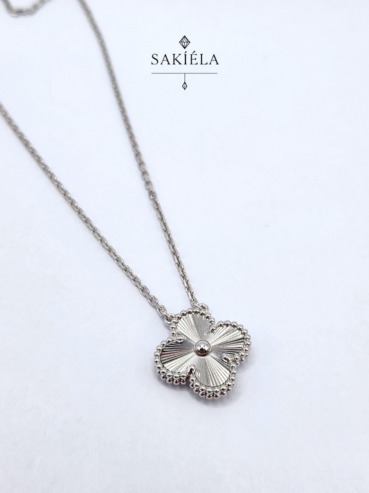 Van Cleef & Arpels' Alhambra 1 Motif Necklace