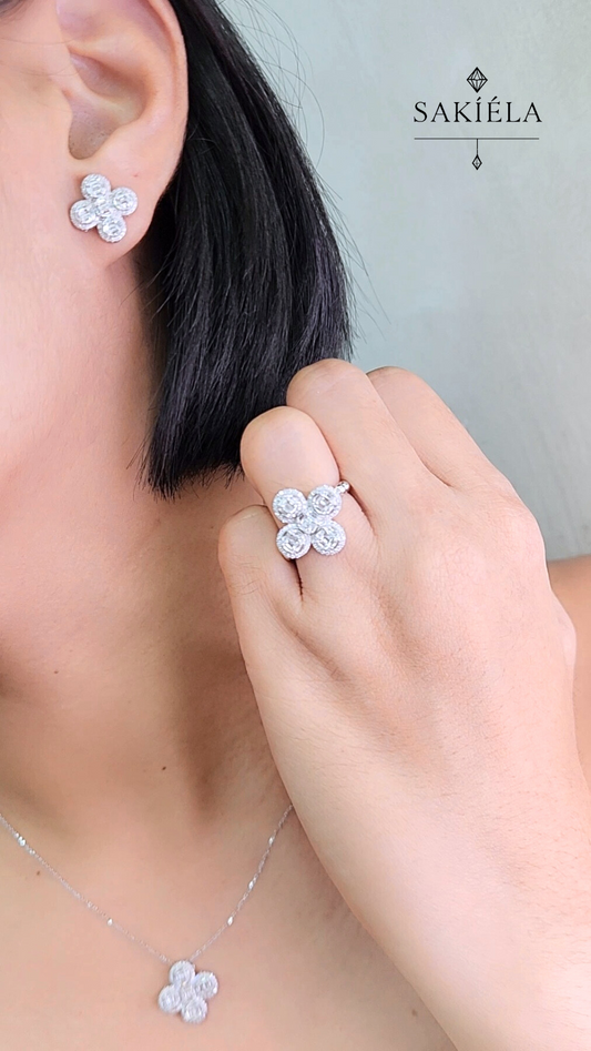 Diamond Clover Motif Set
