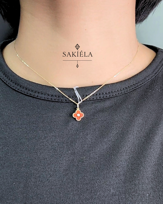 Clover Motif Reversible Necklace (Carnelian)