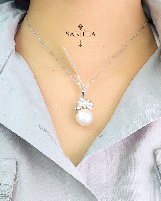 Pearl Diamond Pendant - 0.30cts
