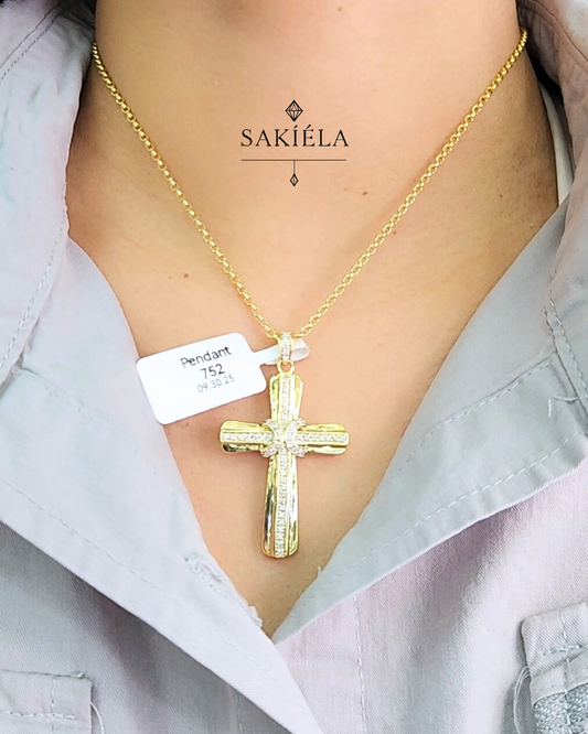 Cross Pendant - 0.80cts