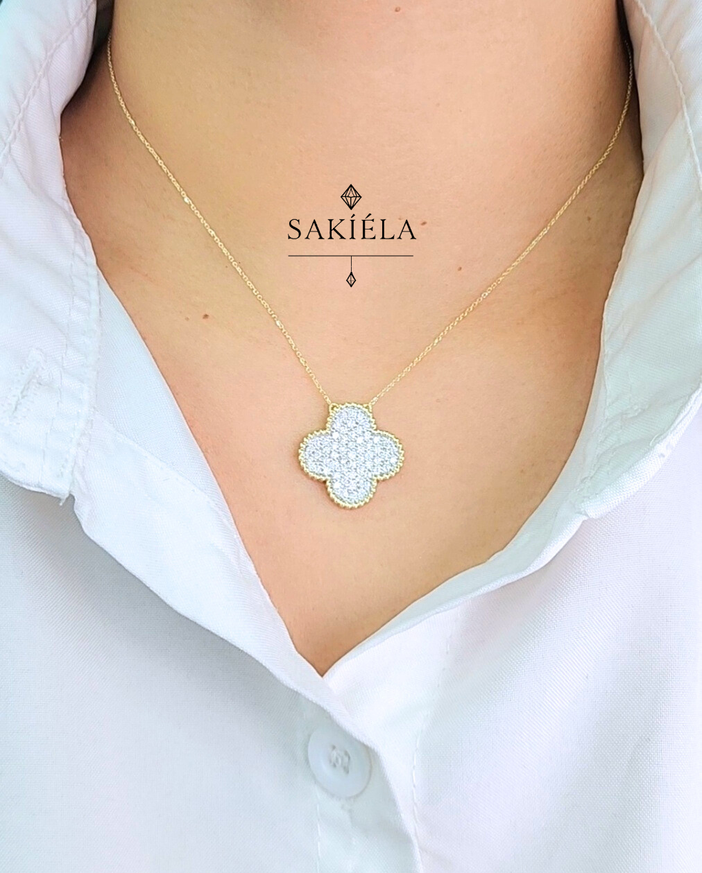 Clover Motif Necklace - 0.924cts