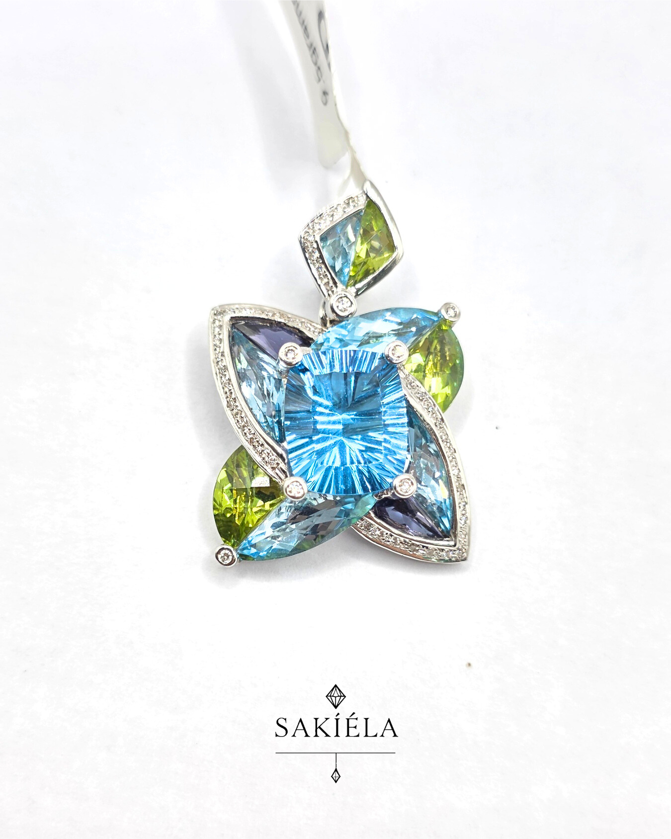 4-Pointed Star Pendant