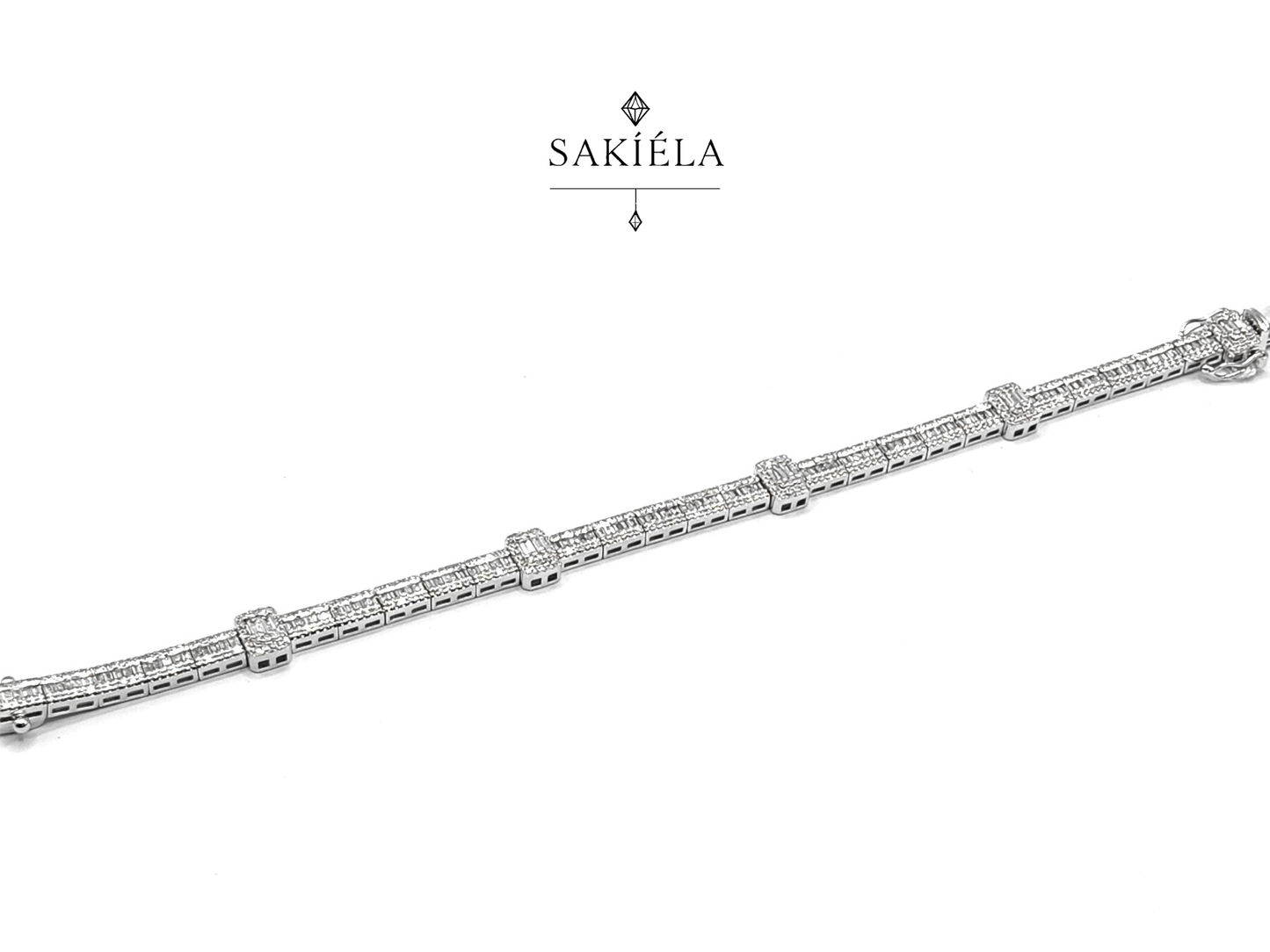 Tennis Bangle - 1.899cts