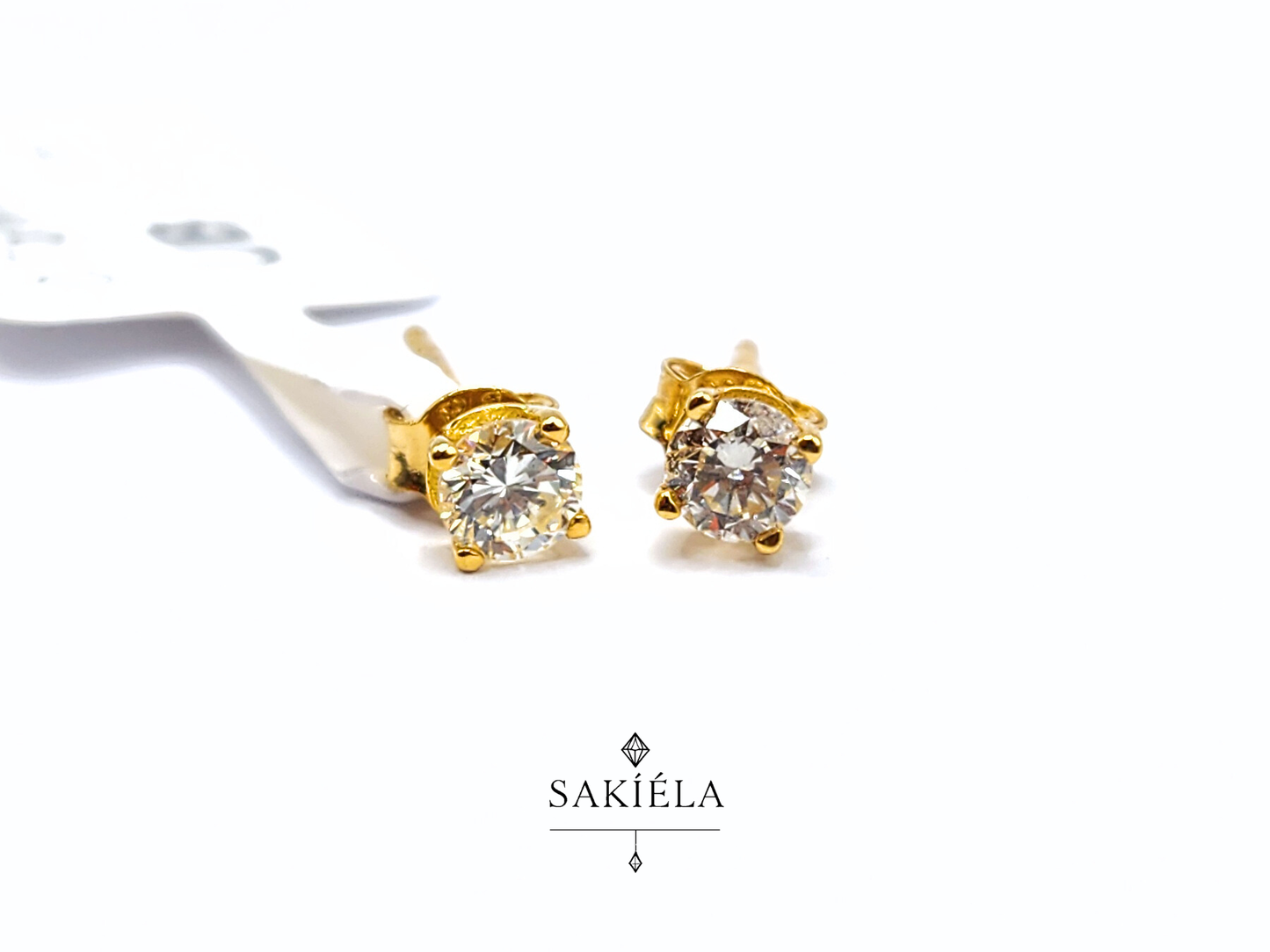 Stud Earrings - 0.40cts