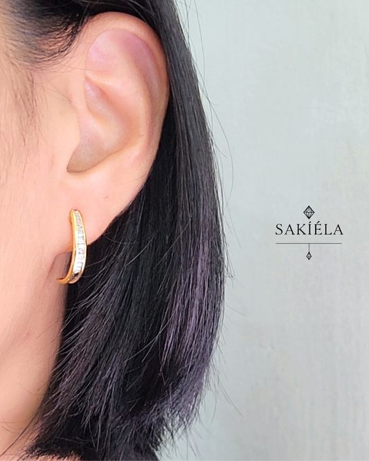 Half Hoop Earrings - 0.70cts