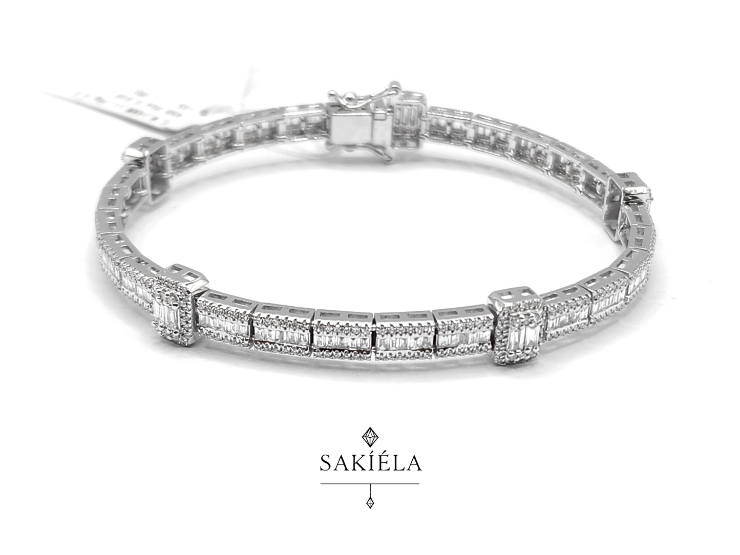 Tennis Bangle - 1.899cts