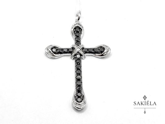 Cross Pendant - 2.23cts