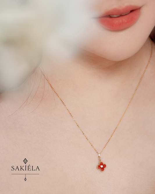 Reversible Clover Motif Necklace (Carnelian)