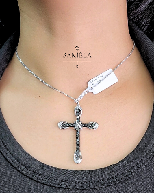 Cross Pendant - 2.23cts