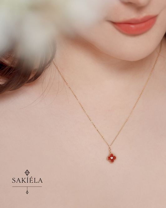 Reversible Clover Motif Necklace (Carnelian)