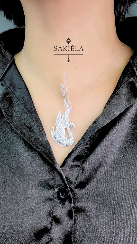 Swan Pendant - 2.35cts