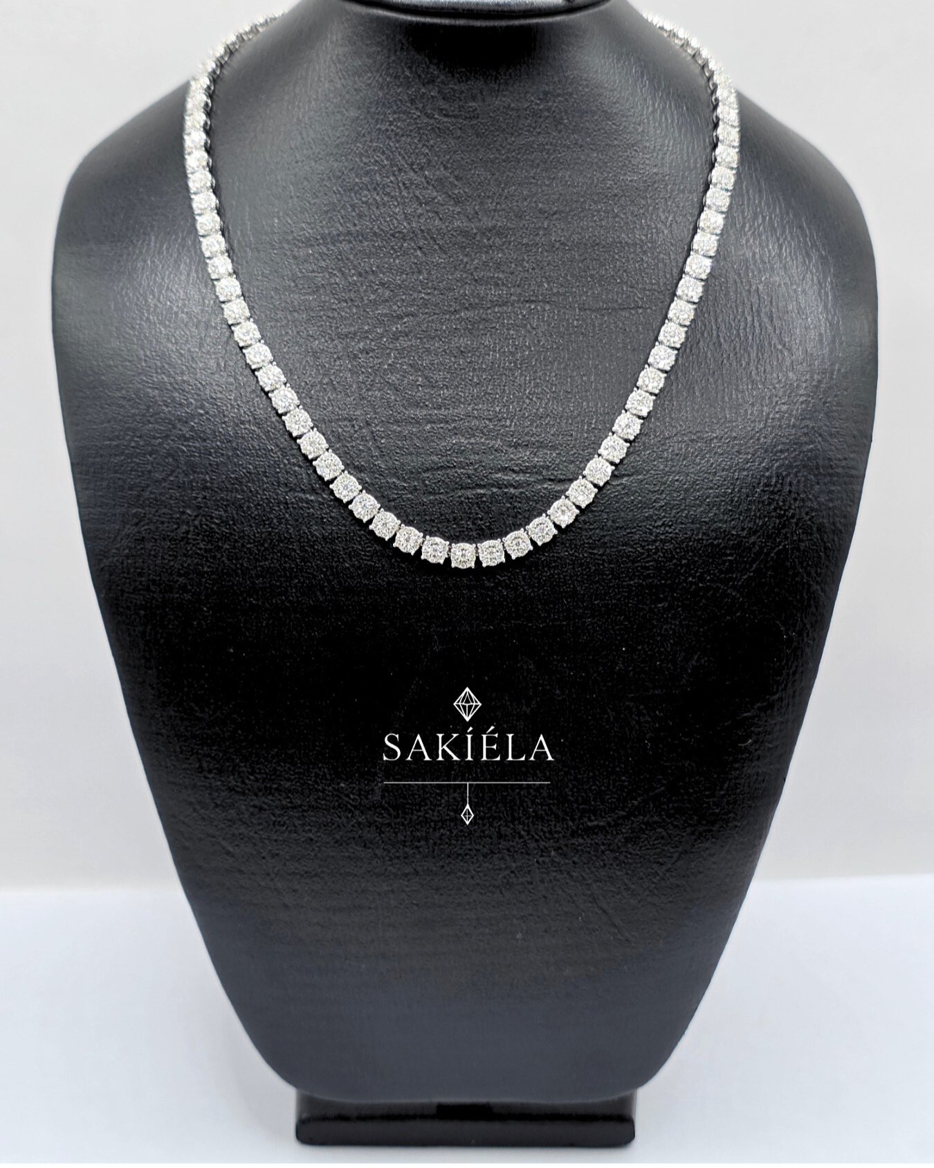 Tennis Necklace - 4.522cts