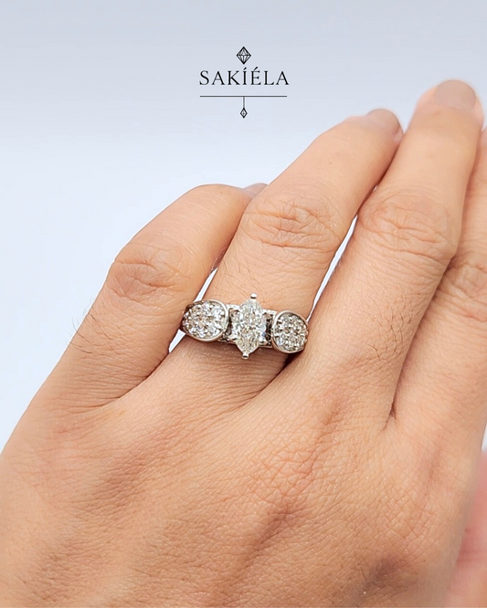 Tiffany & Co. Ring Marquise Cut - 1.48cts