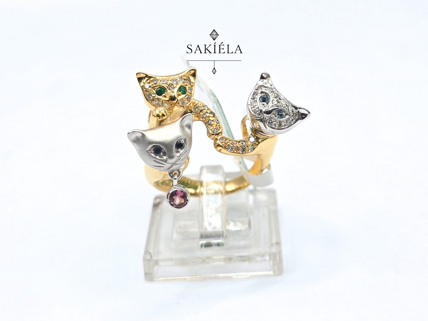 Three Cats Diamond Ring