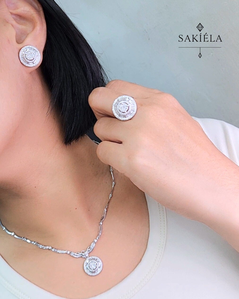 Diamond Halo Set - 3.40cts