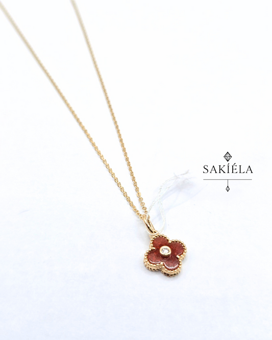 Clover Motif Reversible Necklace (Carnelian)