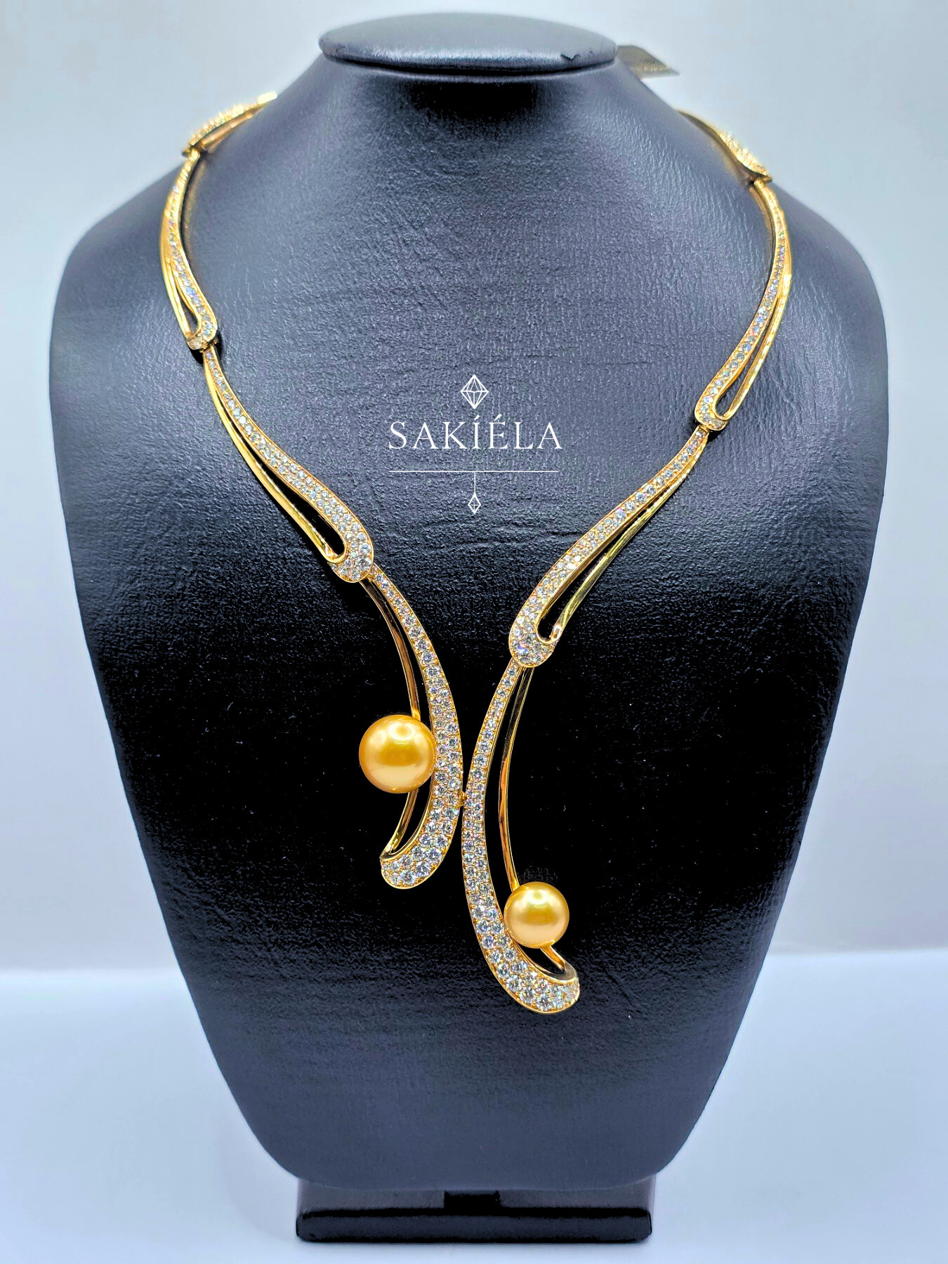 Diamond Necklace - 15cts (Southsea Pearl)