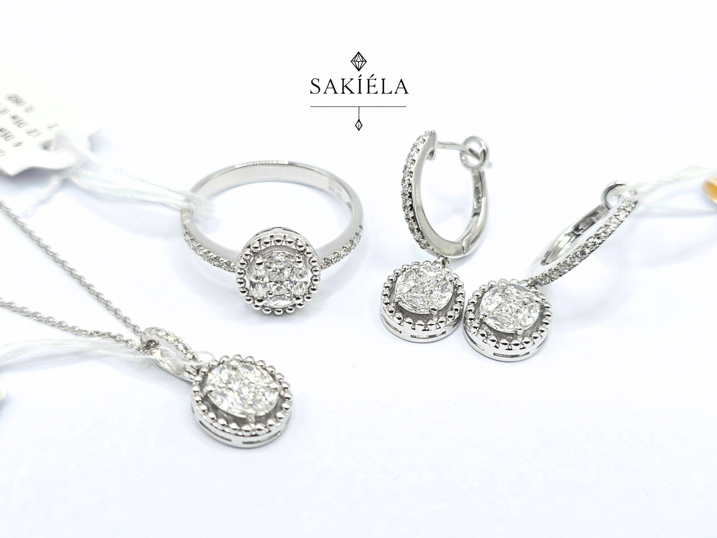 Circle Diamond Set - 1.01cts