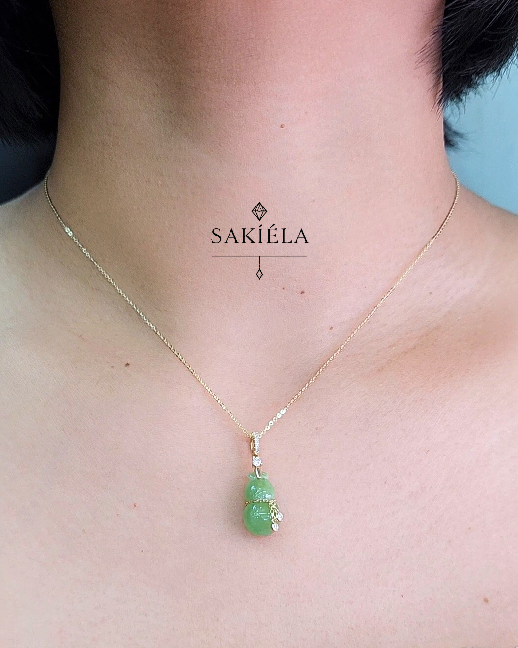 Pouch Pendant Necklace (Green)