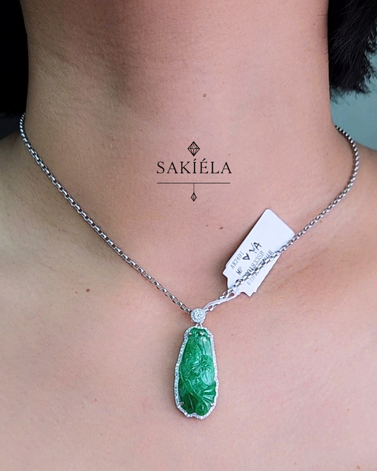 Jade Pendant - 11.73cts