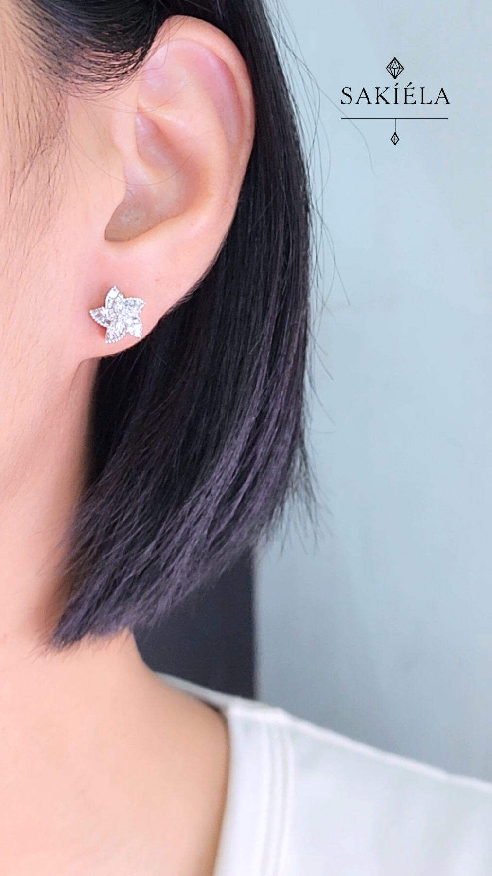 Stud Earrings (Star) - 0.50cts