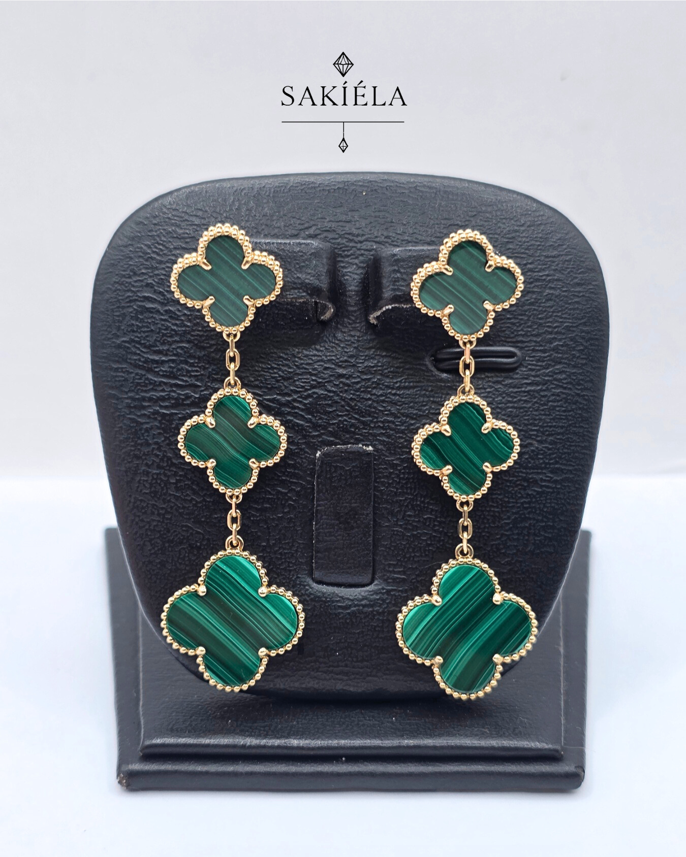 Van Cleef & Arpels' Alhambra 3 Motif Earrings (Malachite)