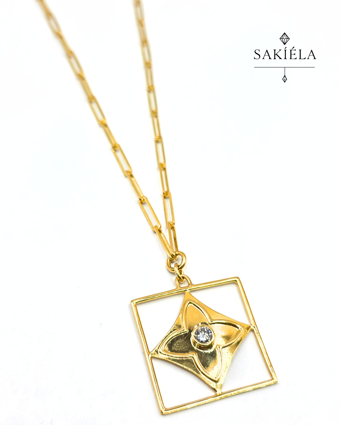 Four-pointed Star Pendant Necklace