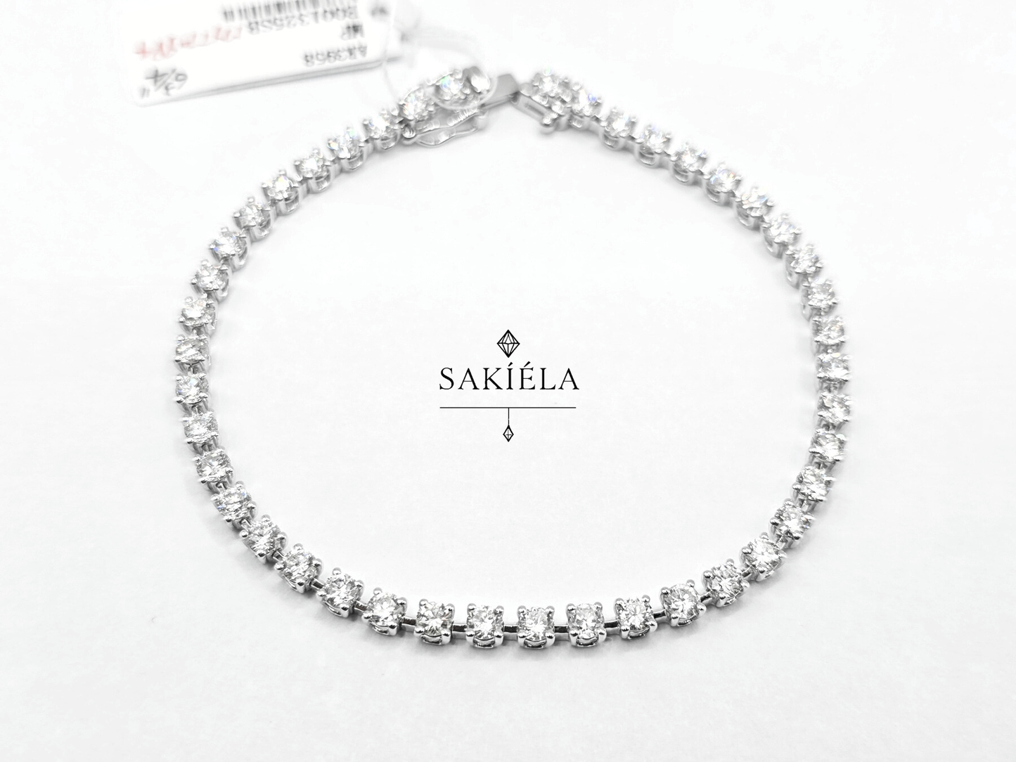 Tennis Bracelet - 3.810cts