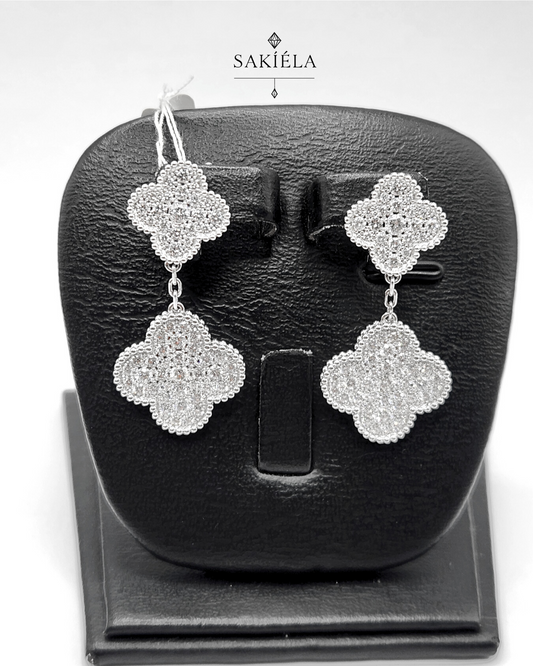 2-Clover Motif Earrings - 3.47cts