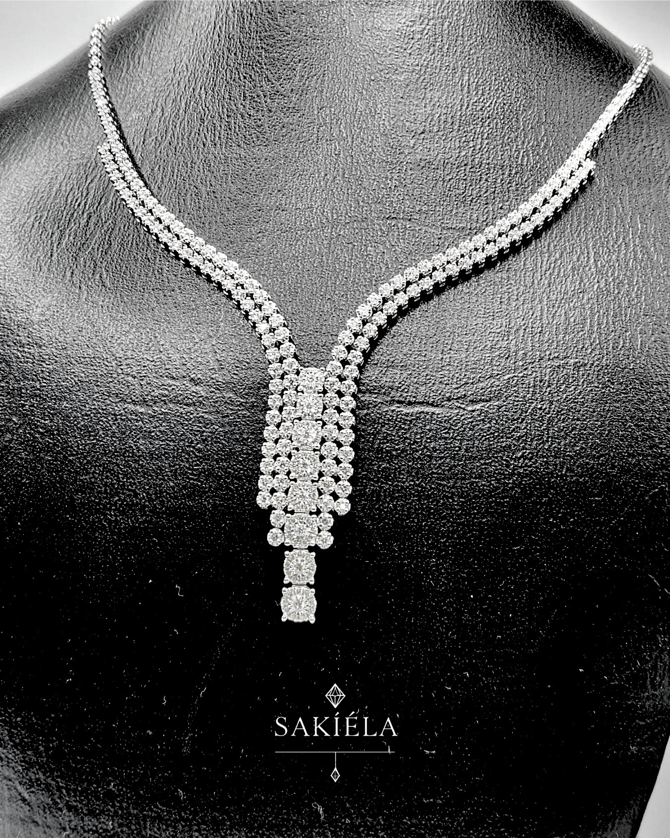 High-end Necklace - 2.786cts