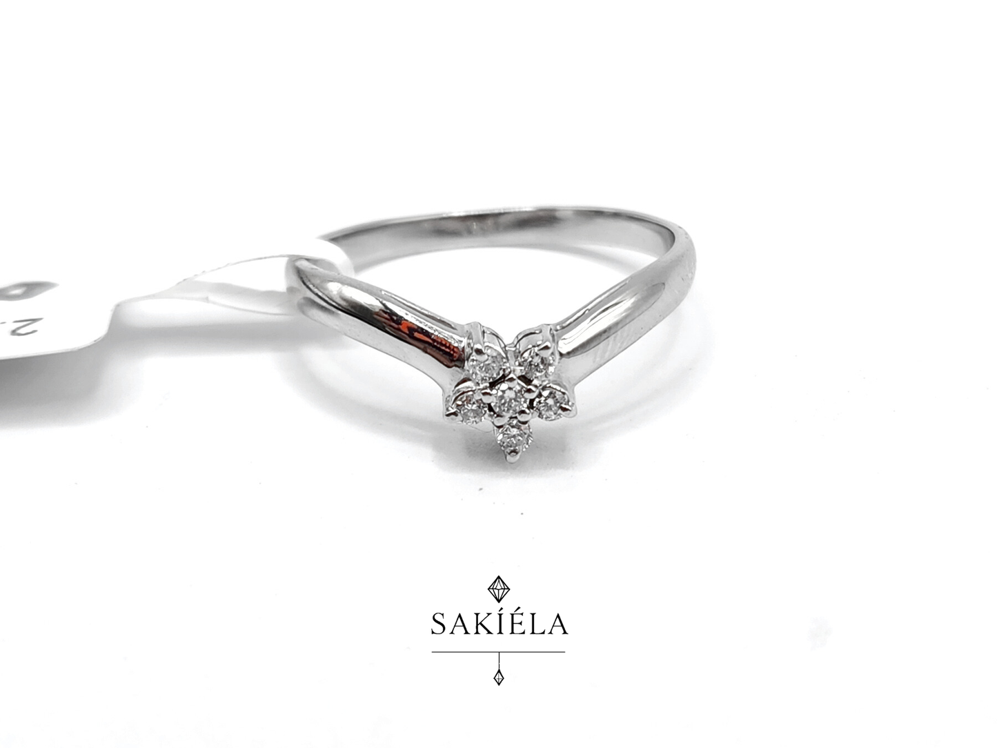 Flower Ring - 0.12cts