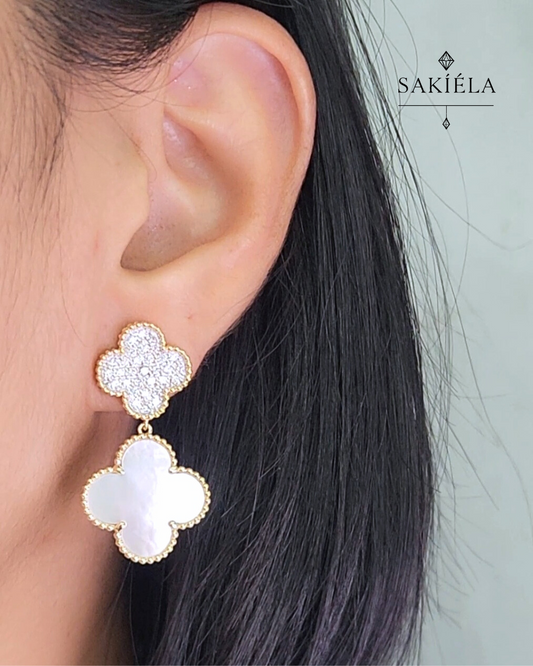 2-Clover Motif Earrings (Mother-of-Pearl)