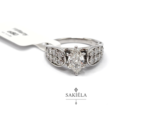 Tiffany & Co. Ring Marquise Cut - 1.48cts